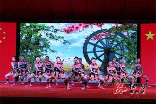 隆回向家村乡村旅游受热捧 国庆期间接待量超10万人次